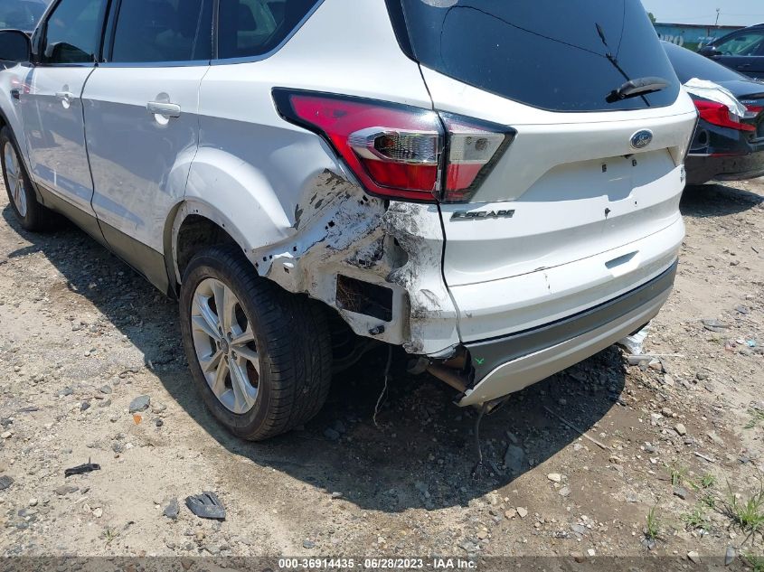 2017 FORD ESCAPE SE - 1FMCU0G94HUB90648