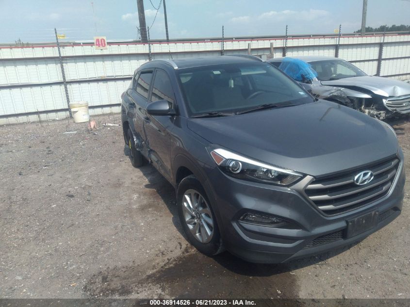 2016 HYUNDAI TUCSON SE - KM8J33A49GU041370