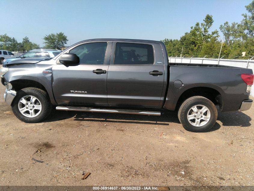 2013 TOYOTA TUNDRA 4WD TRUCK - 5TFDW5F13DX300254