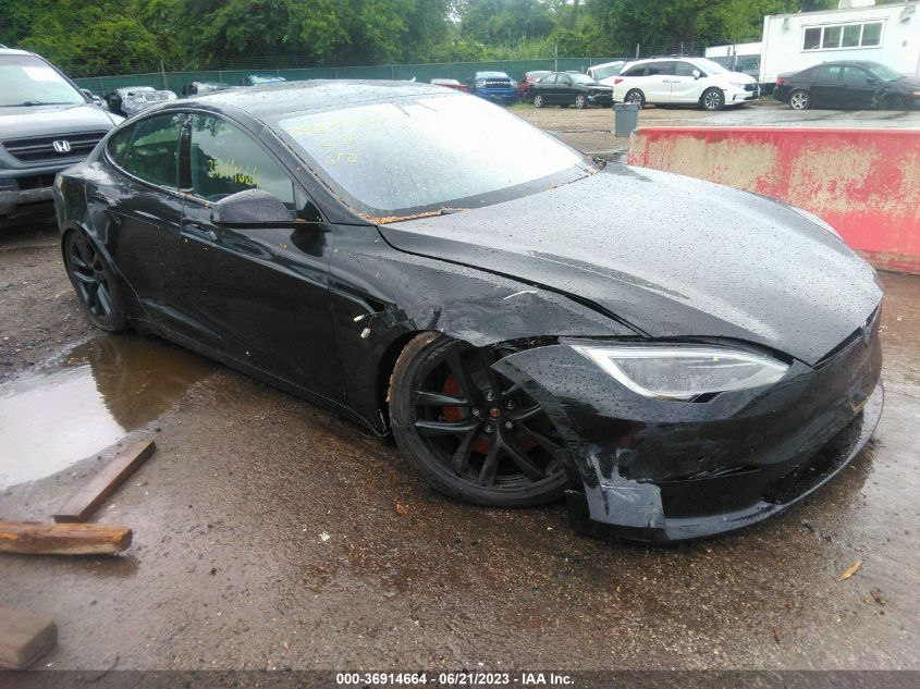 2022 TESLA MODEL S PLAID - 5YJSA1E61NF479496