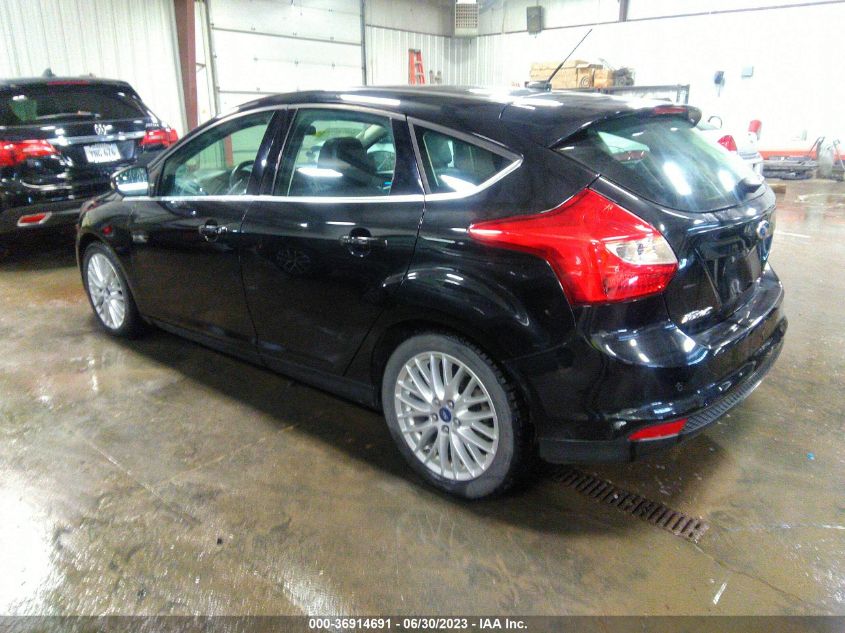 2013 FORD FOCUS TITANIUM - 1FADP3N28DL373287