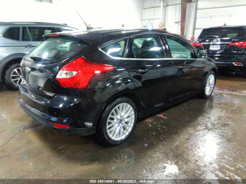 2013 FORD FOCUS TITANIUM - 1FADP3N28DL373287