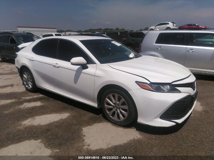 2020 TOYOTA CAMRY LE - 4T1C11AK5LU394331