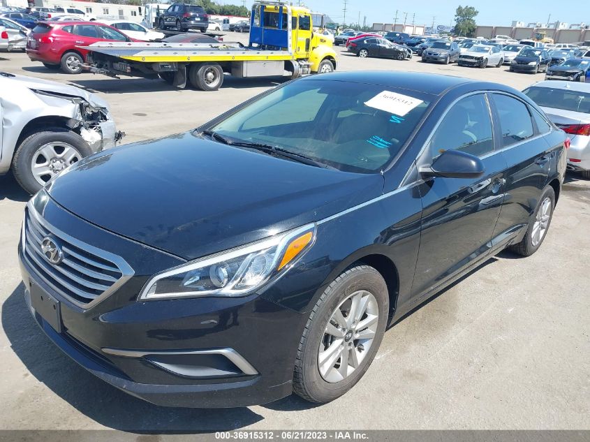 2017 HYUNDAI SONATA SE - 5NPE24AF1HH536013