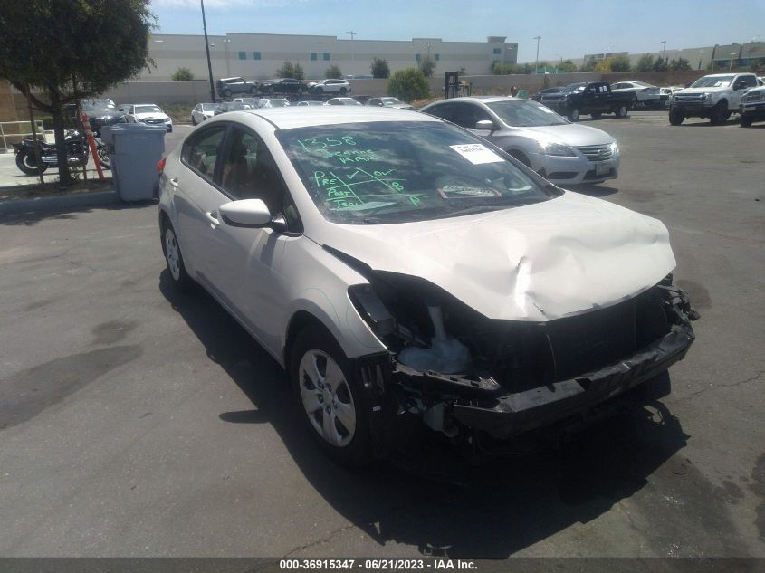 2015 KIA FORTE LX - KNAFK4A69F5323678