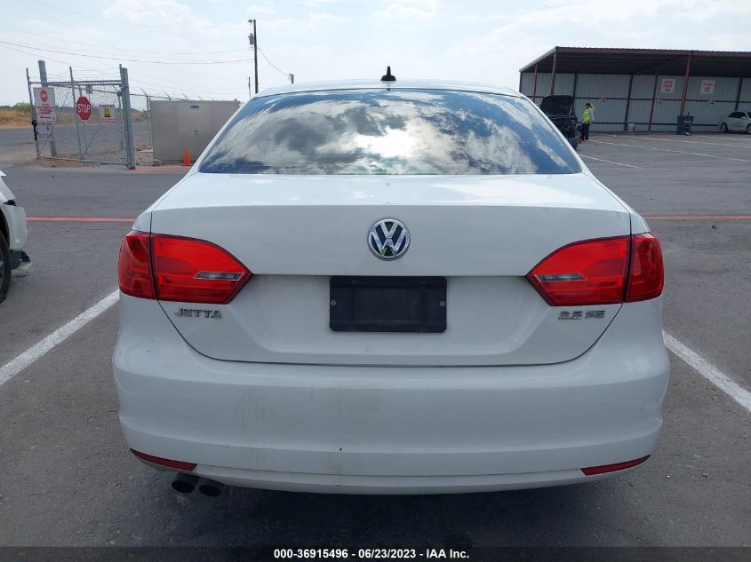 2013 VOLKSWAGEN JETTA SEDAN SE W/CONVENIENCE - 3VWDX7AJ7DM253751