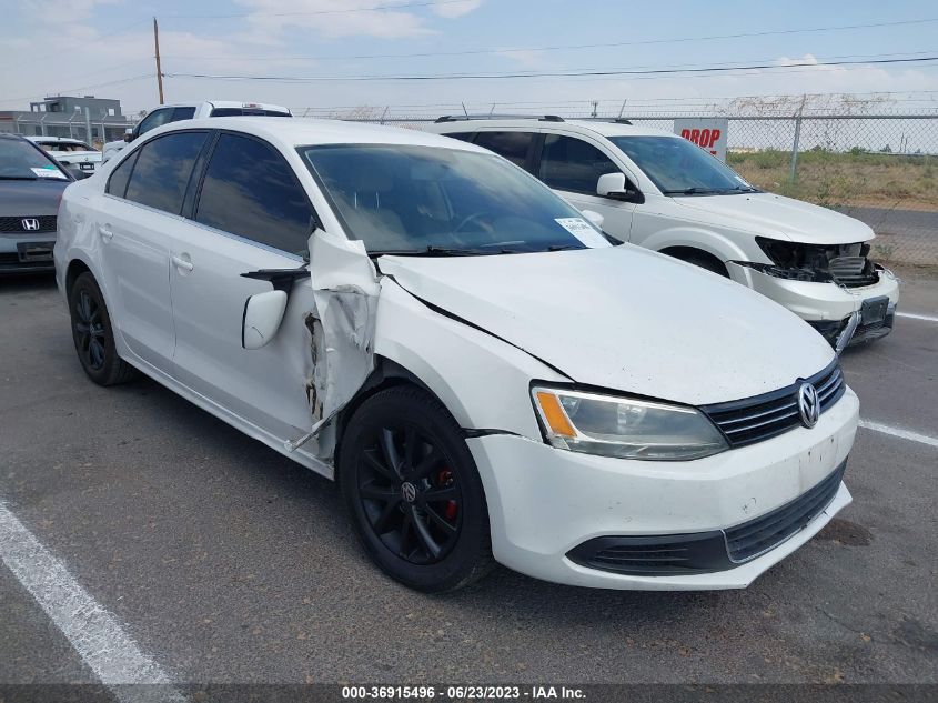 2013 VOLKSWAGEN JETTA SEDAN SE W/CONVENIENCE - 3VWDX7AJ7DM253751