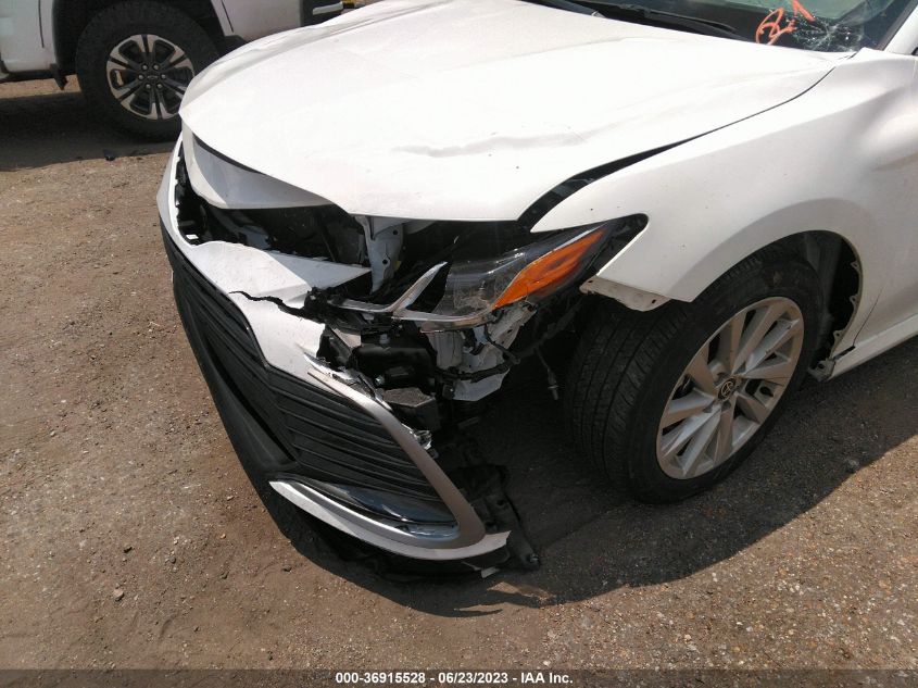 2022 TOYOTA CAMRY LE - 4T1C11AK4NU048290