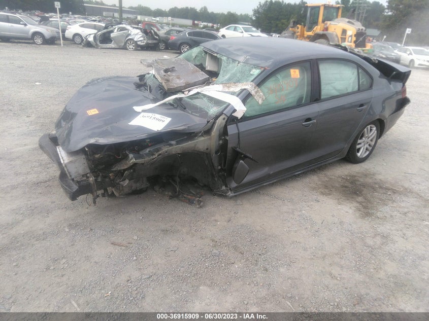 VIN 3VW2B7AJ3JM214527 2018 VOLKSWAGEN JETTA 1.4T S