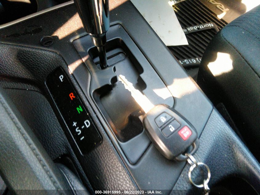 2018 TOYOTA RAV4 LE - 2T3ZFREV6JW467564
