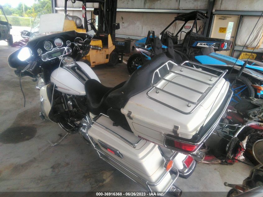 2008 HARLEY-DAVIDSON FLHTCUI - 1HD1FC4198Y609350