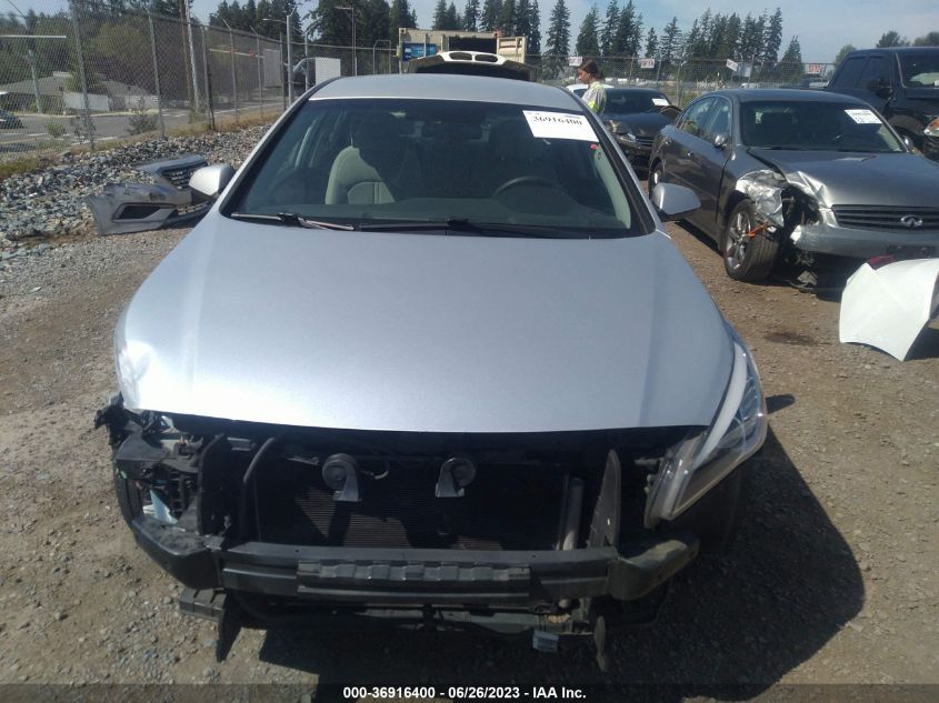 2016 HYUNDAI SONATA 2.4L SE - 5NPE24AFXGH320627