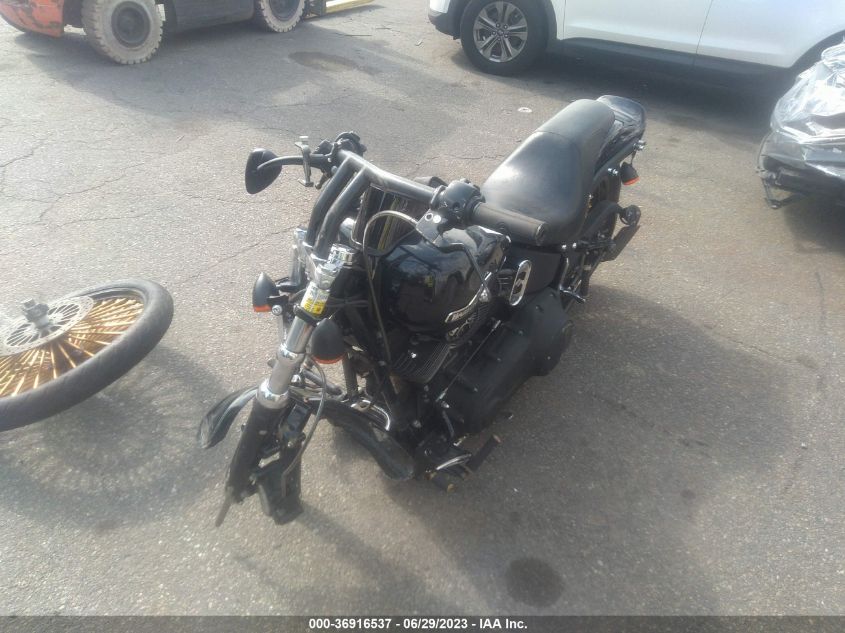2009 HARLEY-DAVIDSON FXSTB - 1HD1JA5149Y040698
