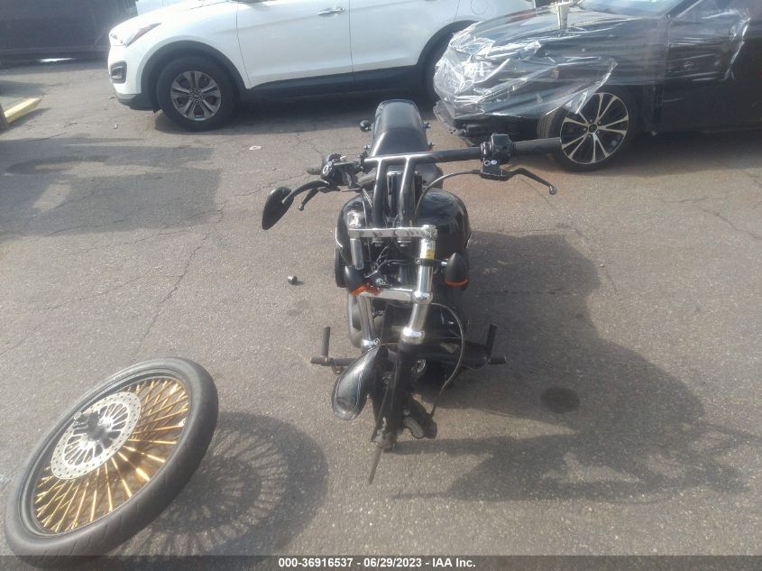 2009 HARLEY-DAVIDSON FXSTB - 1HD1JA5149Y040698