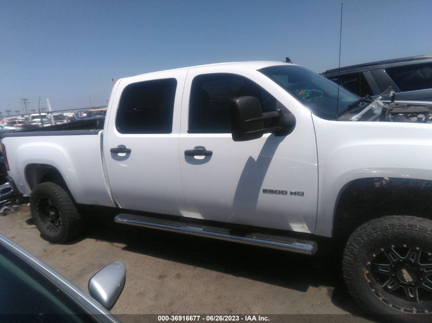 2013 GMC SIERRA 2500HD SLE - 1GT120C88DF106831