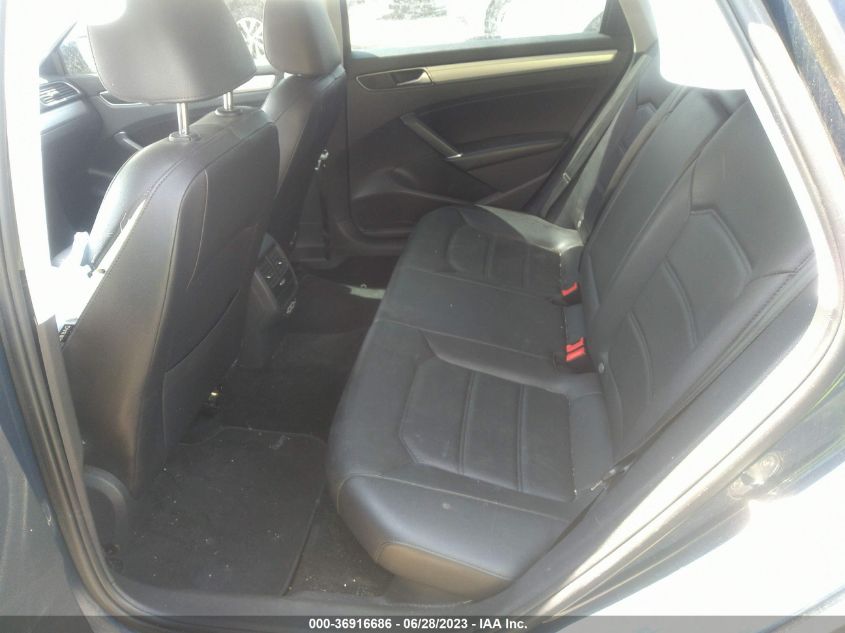 2019 VOLKSWAGEN PASSAT WOLFSBURG - 1VWLA7A3XKC013221