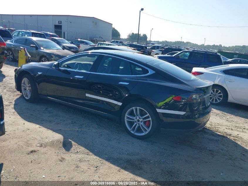 2016 TESLA MODEL S - 5YJSA1E40GF129875
