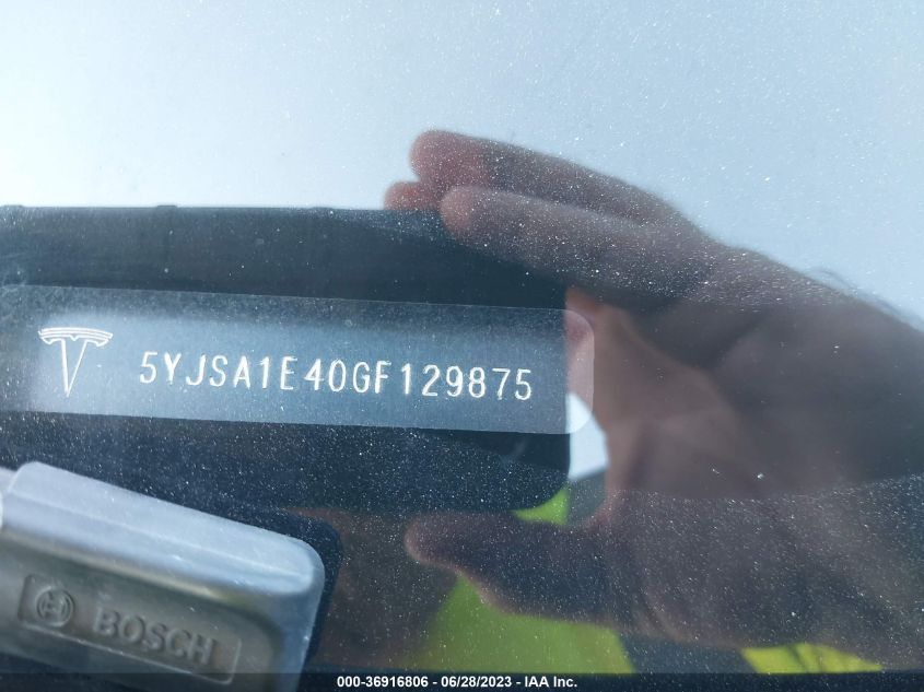2016 TESLA MODEL S - 5YJSA1E40GF129875