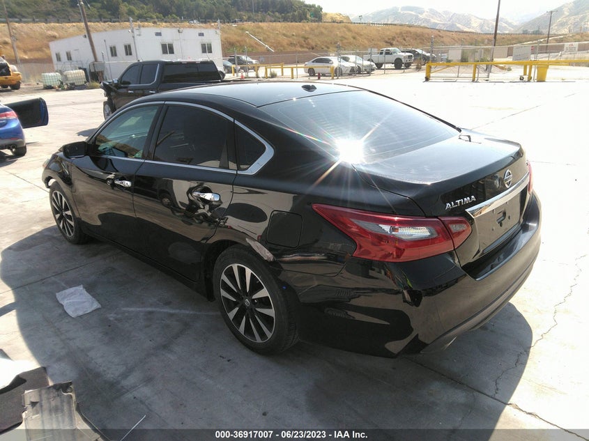 VIN 1N4AL3AP4JC152717 2018 NISSAN ALTIMA 2.5 SV