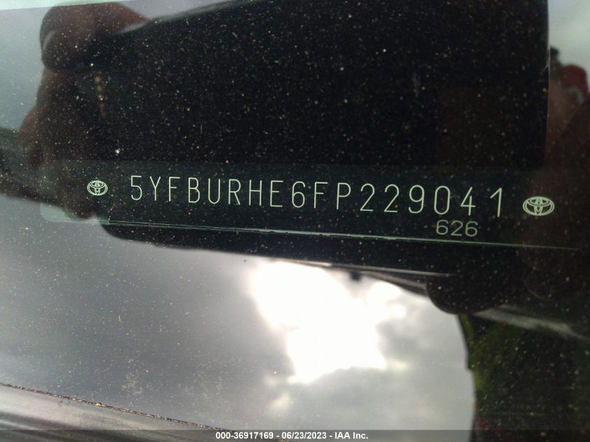 2015 TOYOTA COROLLA L/LE/S/S PLUS/LE PLUS - 5YFBURHE6FP229041