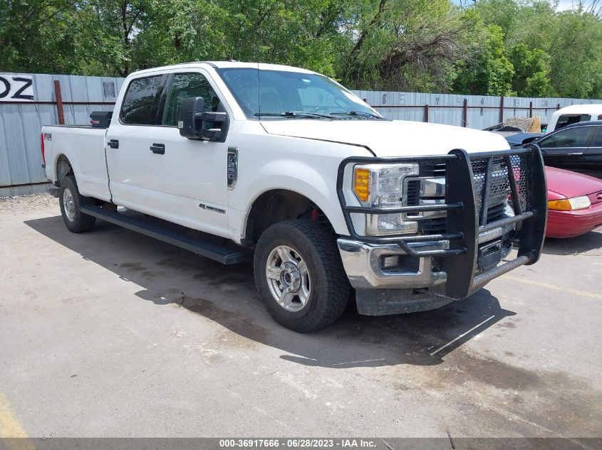 2017 FORD SUPER DUTY F-250 SRW LARIAT/PLATINUM - 1FT7W2BT9HEE86967
