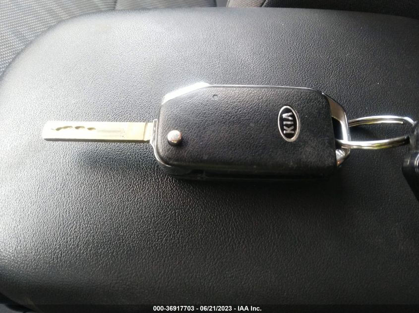 2021 KIA SELTOS LX - KNDEPCAA9M7149191