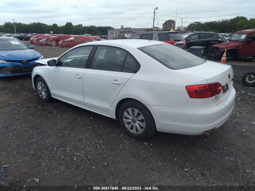 2014 VOLKSWAGEN JETTA SEDAN S - 3VW2K7AJ3EM431775