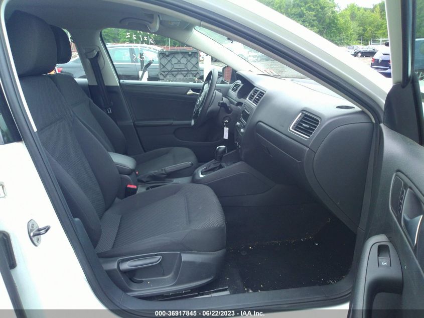 2014 VOLKSWAGEN JETTA SEDAN S - 3VW2K7AJ3EM431775