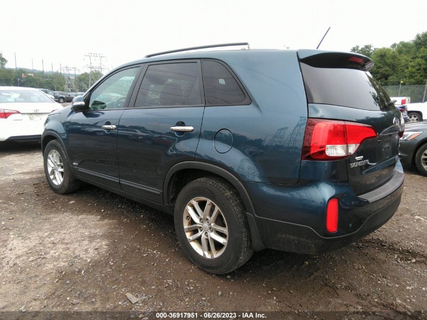 2014 KIA SORENTO LX - 5XYKTDA60EG442790