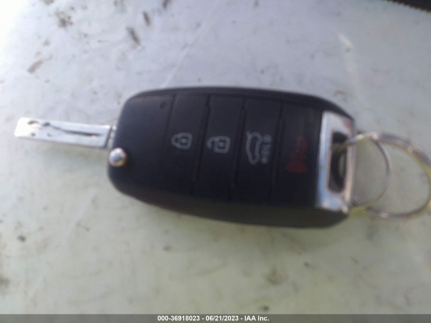 2014 KIA SOUL BASE - KNDJN2A27E7734912
