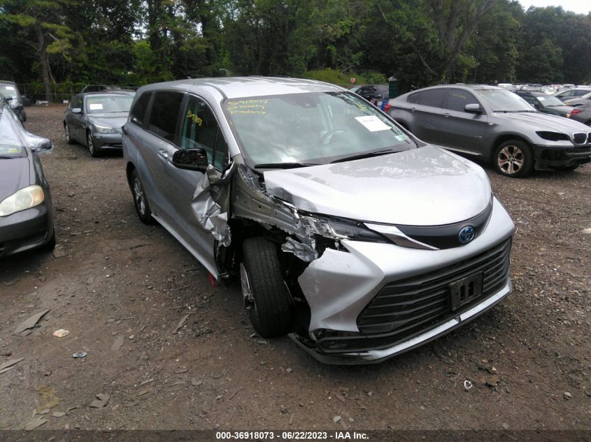 2022 TOYOTA SIENNA LE - 5TDKRKEC1NS106104
