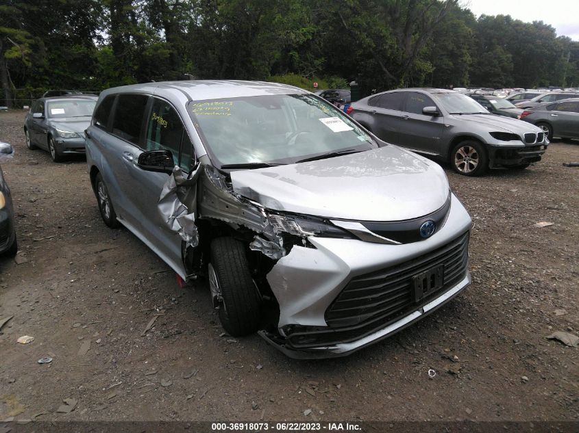 2022 TOYOTA SIENNA LE - 5TDKRKEC1NS106104