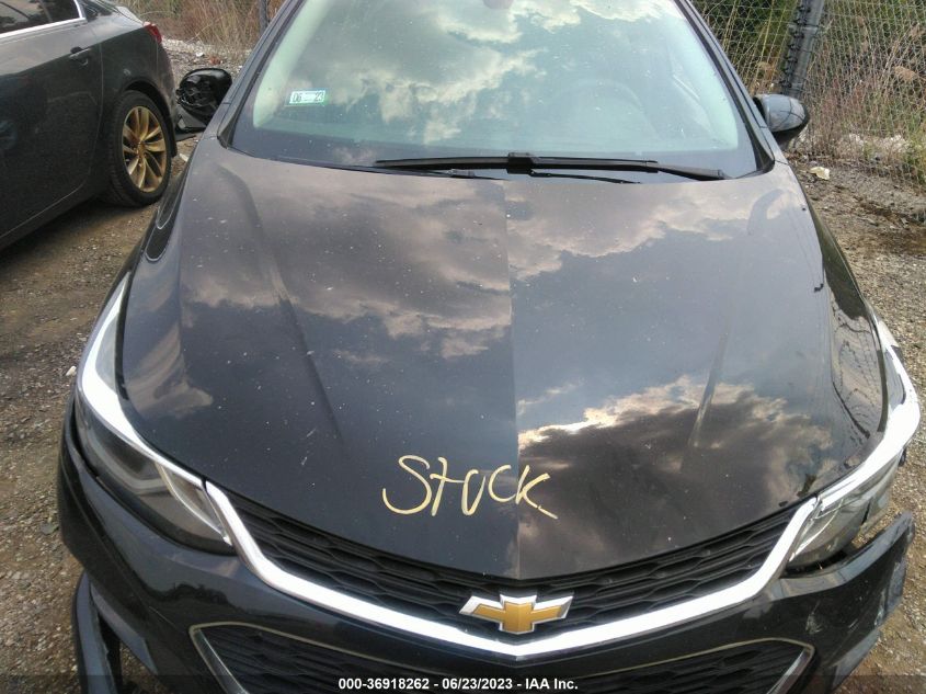2018 CHEVROLET CRUZE LT - 1G1BE5SM9J7229415