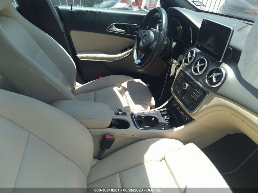 2016 MERCEDES-BENZ CLA 250 - WDDSJ4EBXGN384671