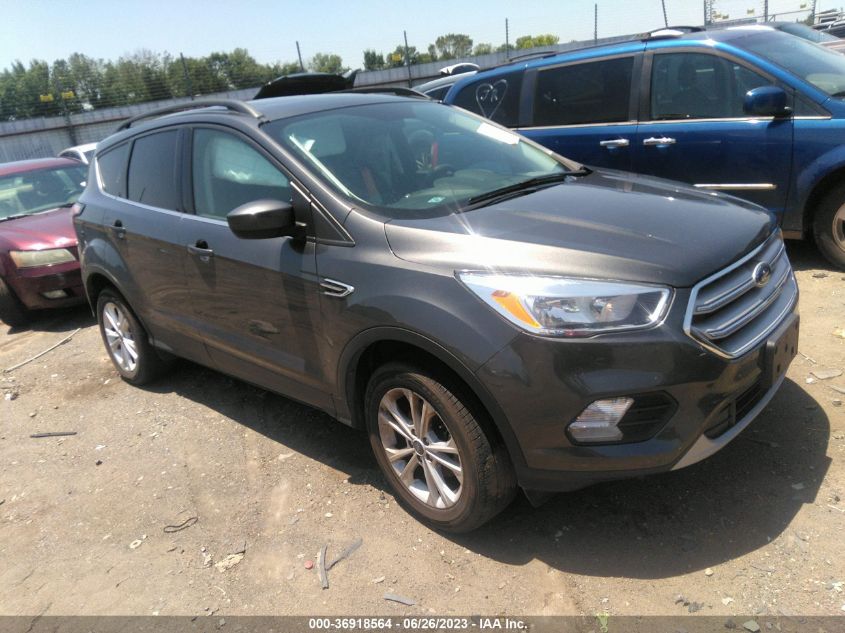 2018 FORD ESCAPE SE - 1FMCU0GD7JUB75717