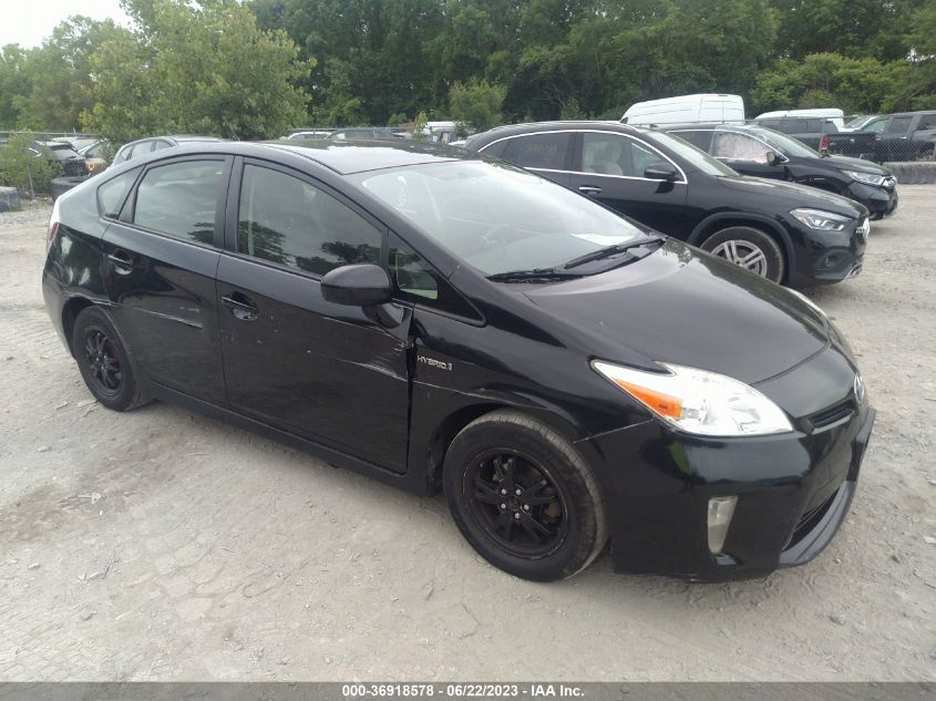 2014 TOYOTA PRIUS FOUR/FIVE/THREE/ONE/TWO - JTDKN3DU7E0375660