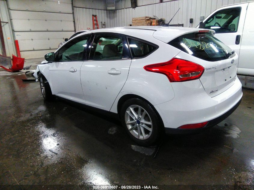 2015 FORD FOCUS SE - 1FADP3K28FL384877