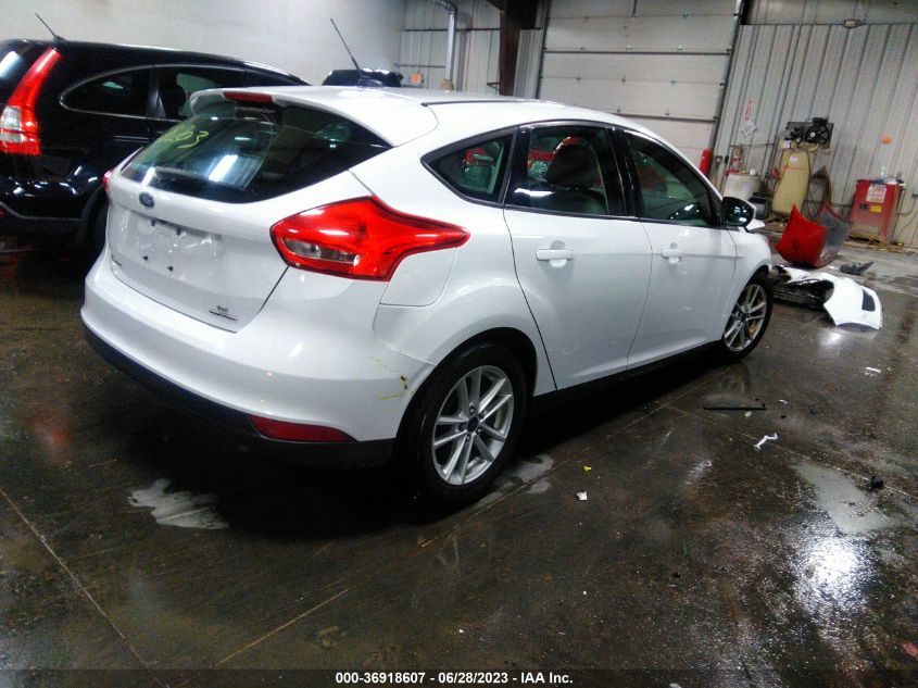 2015 FORD FOCUS SE - 1FADP3K28FL384877