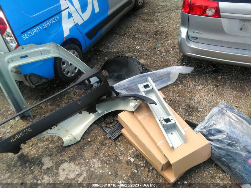 2016 VOLKSWAGEN BEETLE COUPE 1.8T CLASSIC - 3VWF17AT8GM636601