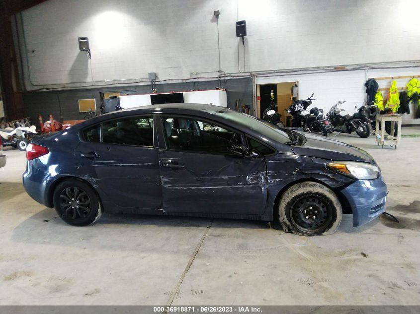 2016 KIA FORTE LX - KNAFK4A68G5612388