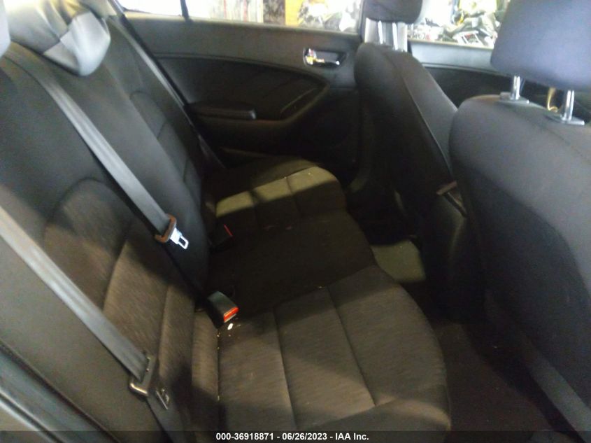 2016 KIA FORTE LX - KNAFK4A68G5612388