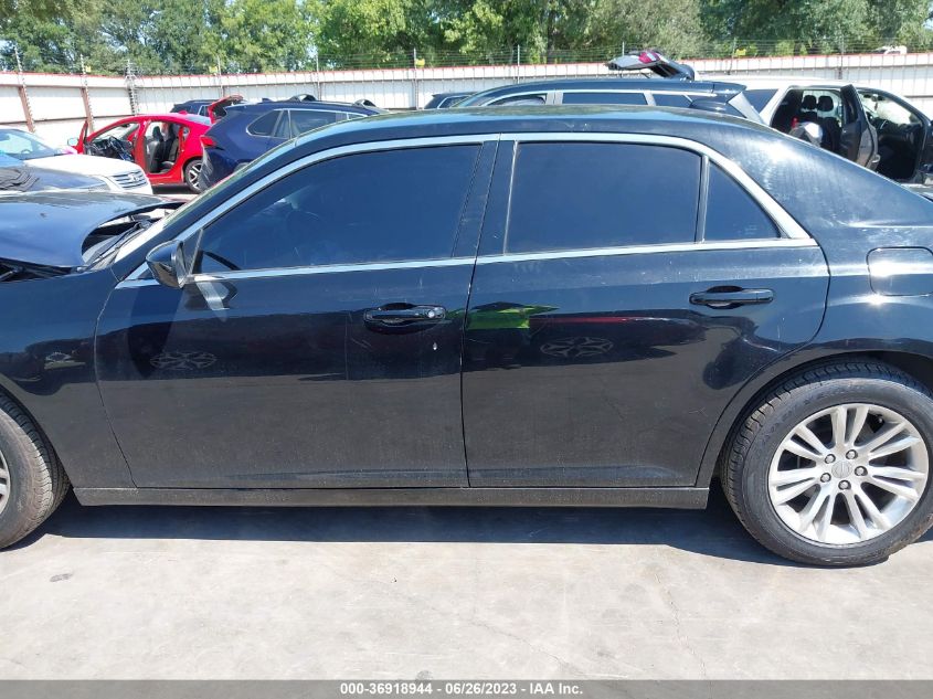 2018 CHRYSLER 300 TOURING - 2C3CCAAG8JH137341