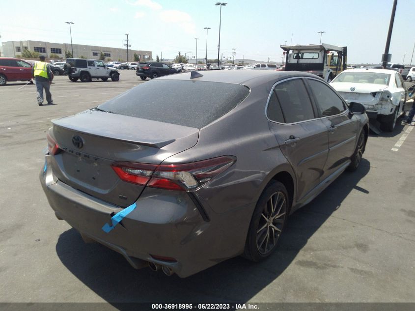 2021 TOYOTA CAMRY SE - 4T1G11AK3MU425627