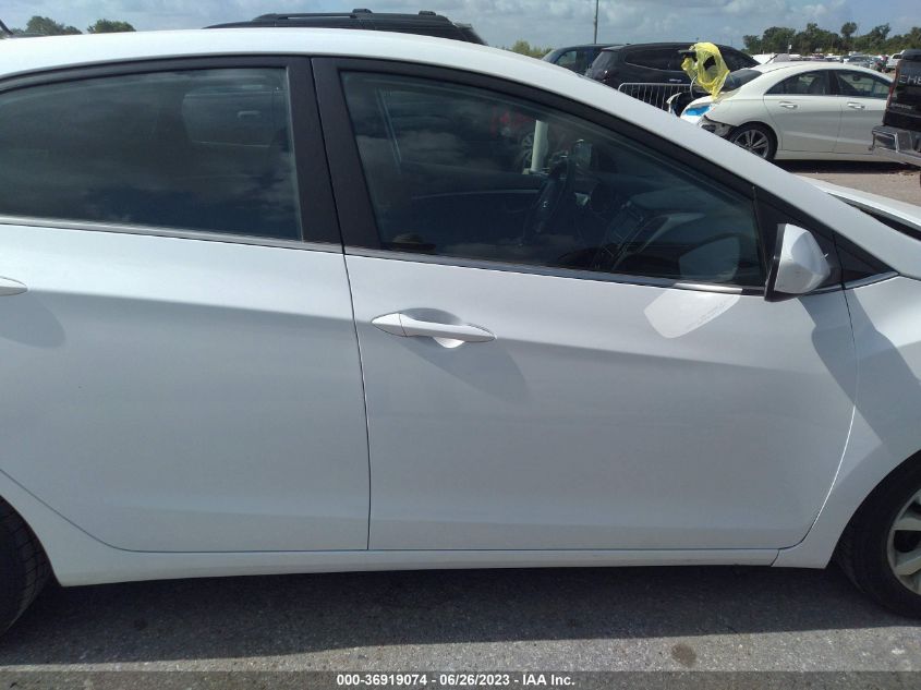 2014 HYUNDAI ELANTRA GT - KMHD35LH6EU172116