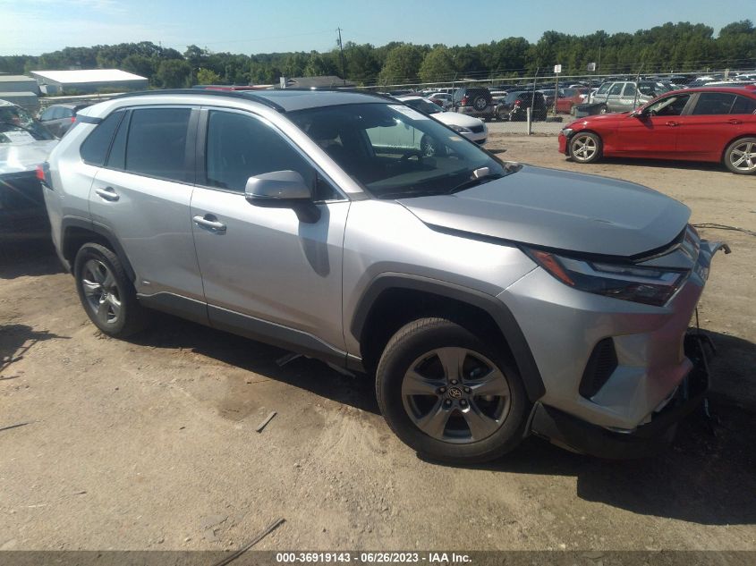 2022 TOYOTA RAV4 XLE - 4T3RWRFV7NU056517