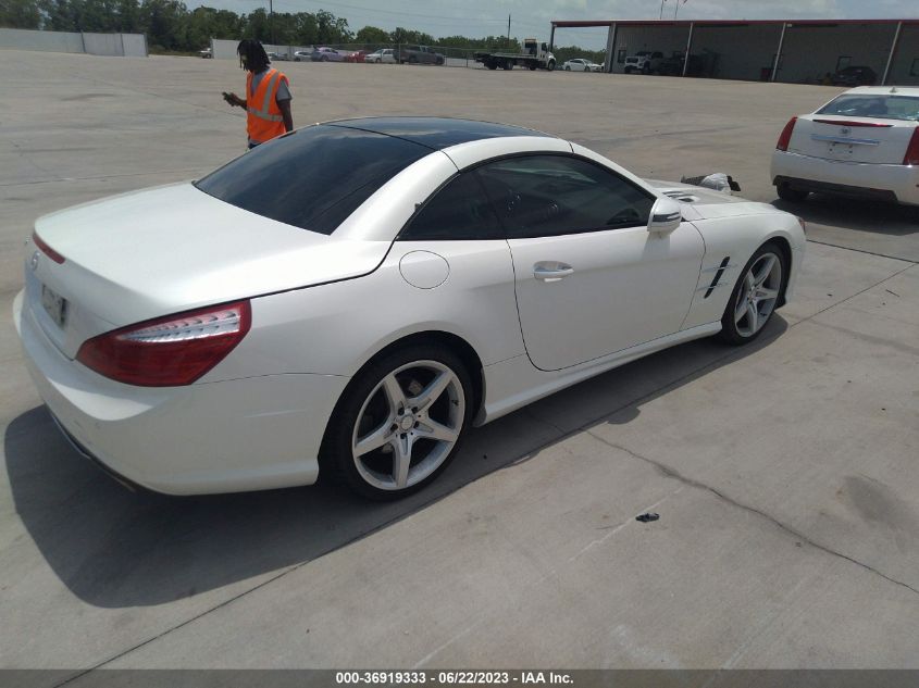 2014 MERCEDES-BENZ SL-CLASS SL 550 - WDDJK7DA2EF025079