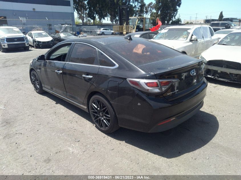 2016 HYUNDAI SONATA HYBRID SE - KMHE24L19GA018959