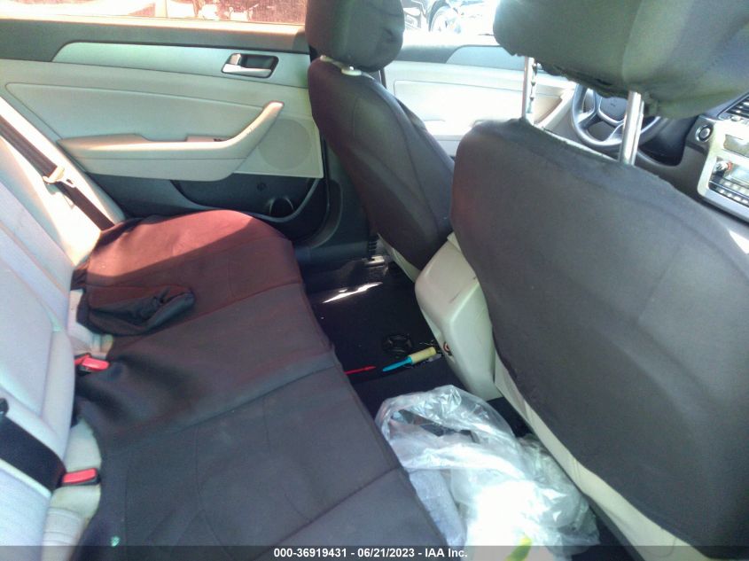 2016 HYUNDAI SONATA HYBRID SE - KMHE24L19GA018959