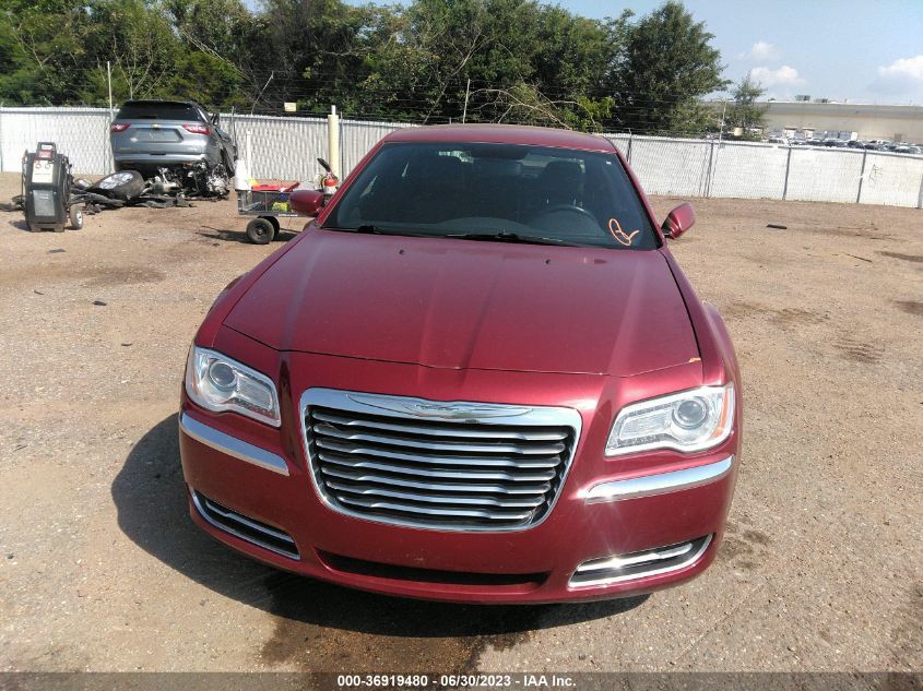 2013 CHRYSLER 300 - 2C3CCAAG4DH572748