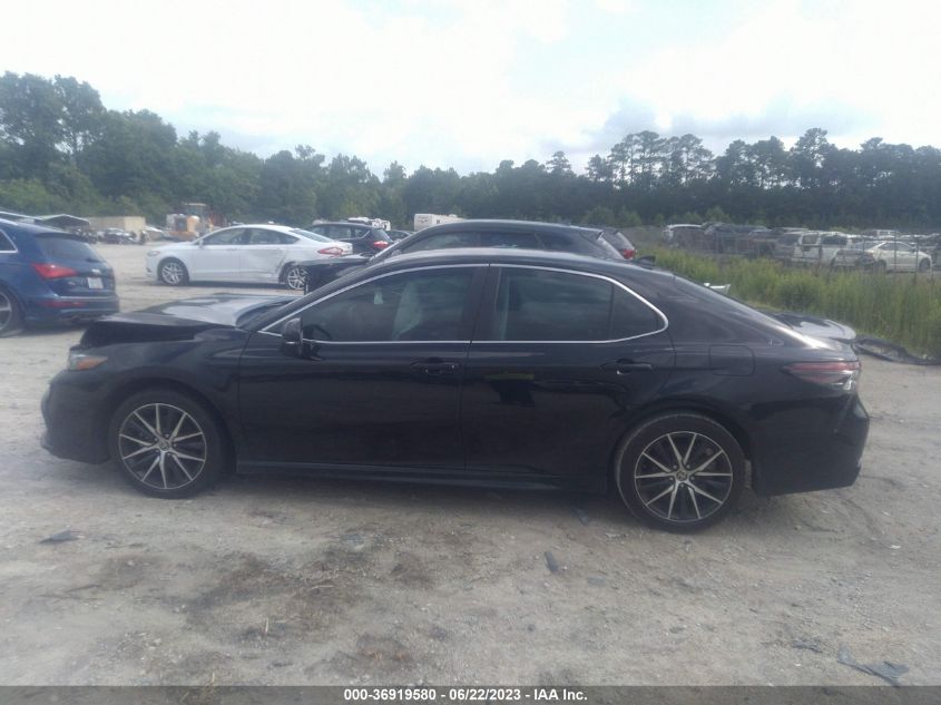 2022 TOYOTA CAMRY SE/NIGHT SHADE - 4T1T11AK5NU683373